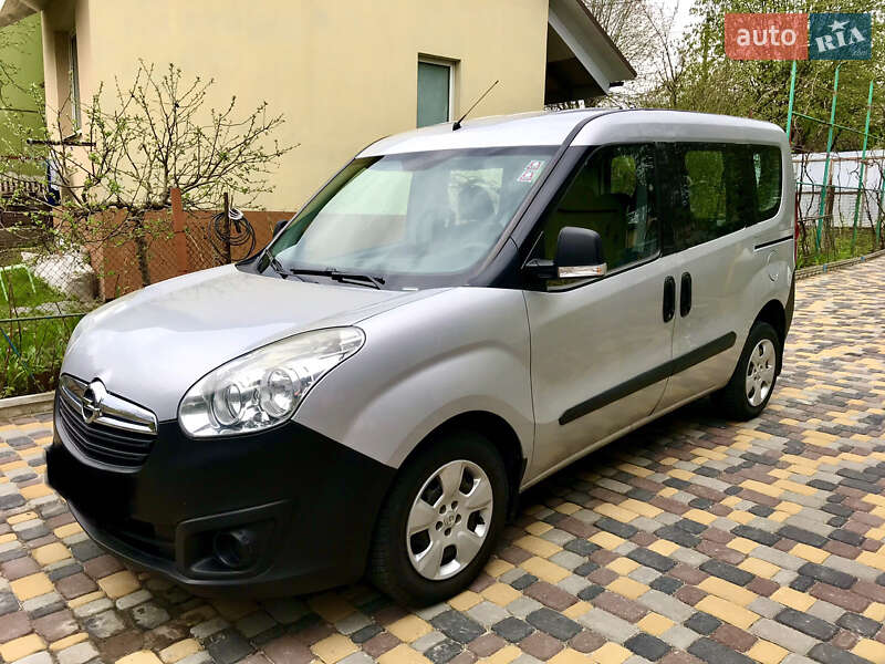 Минивэн Opel Combo 2013 в Ровно