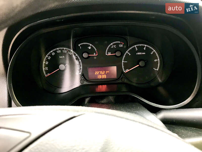 Минивэн Opel Combo 2013 в Ровно