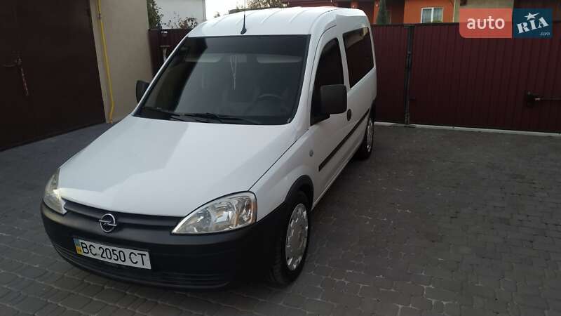 Минивэн Opel Combo 2009 в Львове фото 6 Минивэн Opel Combo 2009 в Львове