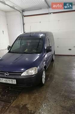 Минивэн Opel Combo 2005 в Надворной