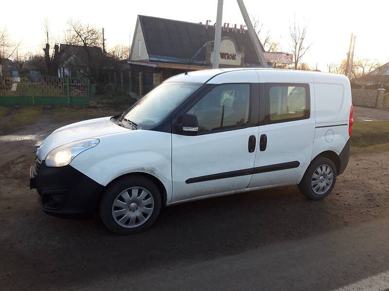 Грузовой фургон Opel Combo 2017 в Полтаве фото 2 Грузовой фургон Opel Combo 2017 в Полтаве