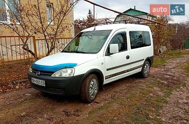 Минивэн Opel Combo 2003 в 