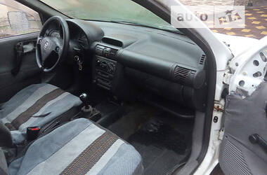 Минивэн Opel Combo 2001 в 