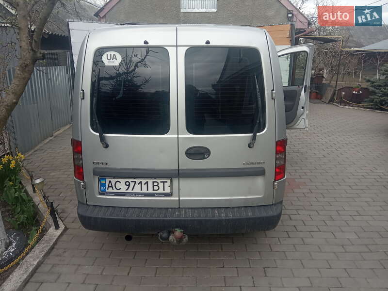Мінівен Opel Combo 2005 в Володимирі