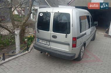 Минивэн Opel Combo 2005 в Владимире