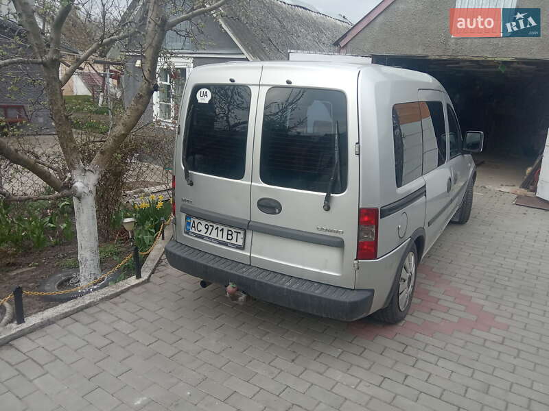 Мінівен Opel Combo 2005 в Володимирі