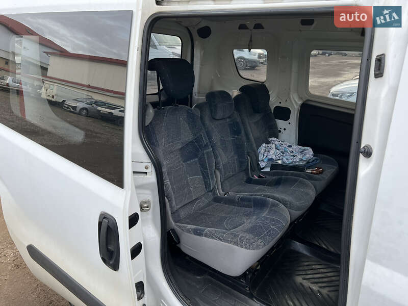 Минивэн Opel Combo 2012 в Львове фото 6 Минивэн Opel Combo 2012 в Львове