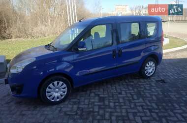 Минивэн Opel Combo 2012 в Виннице