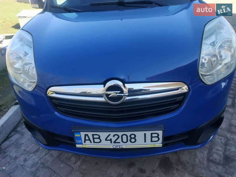 Минивэн Opel Combo 2012 в Виннице