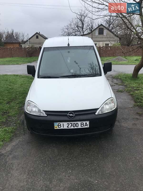 Минивэн Opel Combo 2008 в Каменском
