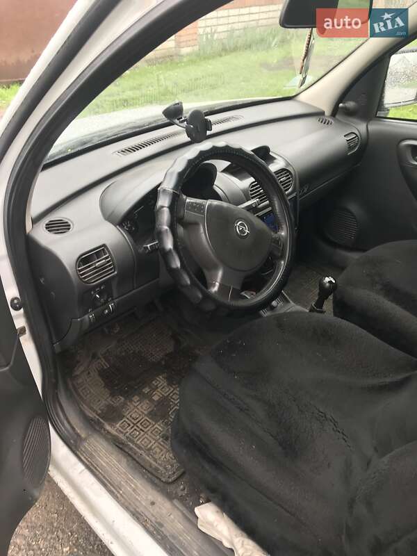 Минивэн Opel Combo 2008 в Каменском