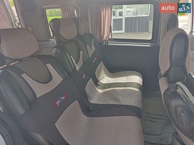 Мінівен Opel Combo 2008 в Кельменцях
