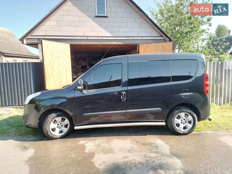 Минивэн Opel Combo 2015 в Борисполе