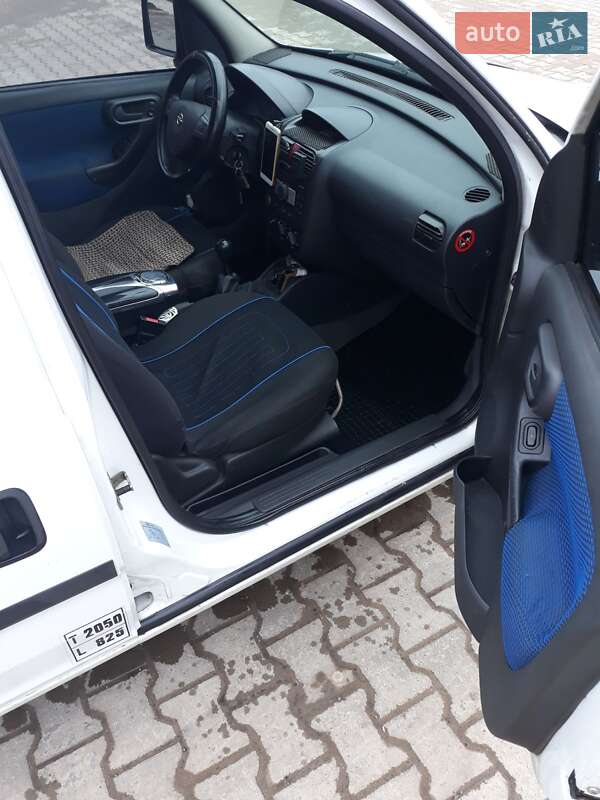 Мінівен Opel Combo 2007 в Чернівцях