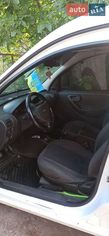 Мінівен Opel Combo 2009 в Овручі
