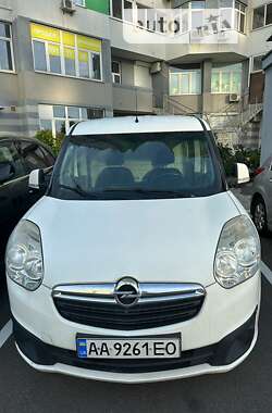 Грузовой фургон Opel Combo 2014 в Киеве