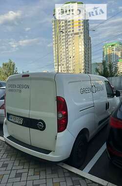 Вантажний фургон Opel Combo 2014 в Києві