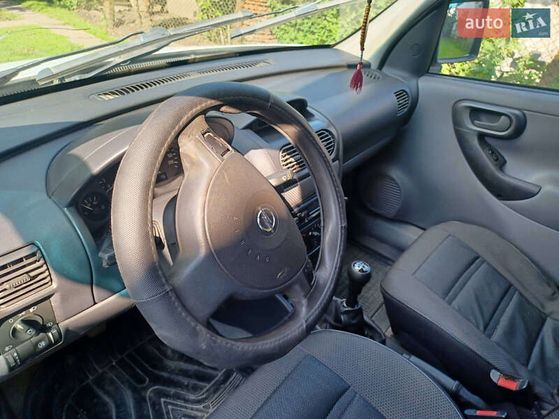 Минивэн Opel Combo 2005 в Львове