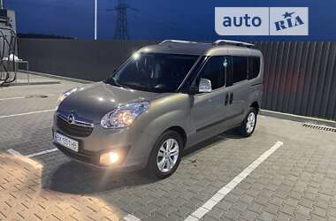 Минивэн Opel Combo 2011 в Киеве