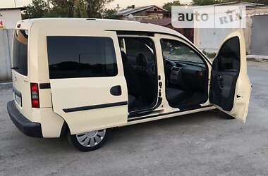Минивэн Opel Combo 2008 в 