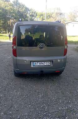 Минивэн Opel Combo 2012 в Калуше