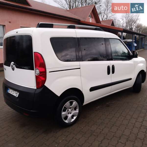 Мінівен Opel Combo 2017 в Львові