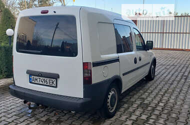 Грузопассажирский фургон Opel Combo 2011 в Житомире