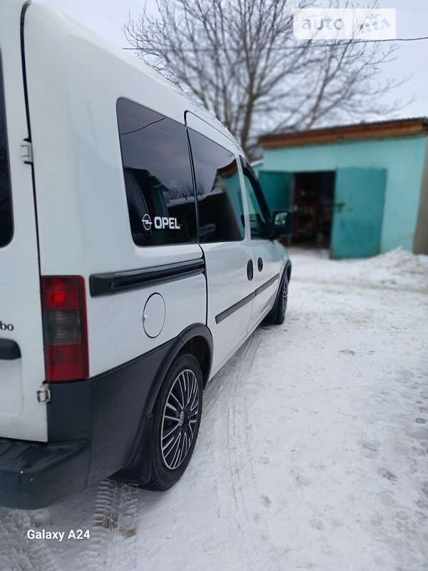 Мінівен Opel Combo 2006 в Бродах