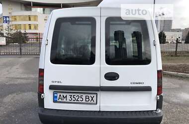 Минивэн Opel Combo 2008 в 