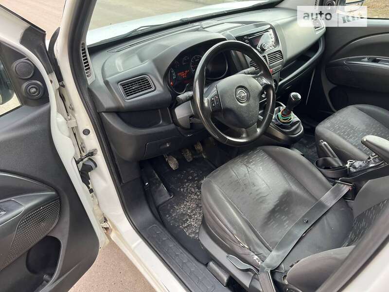 Грузовой фургон Opel Combo 2015 в Харькове