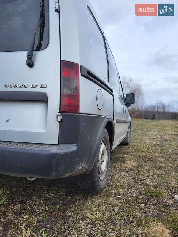 Минивэн Opel Combo 2004 в Луцке фото 4 Минивэн Opel Combo 2004 в Луцке