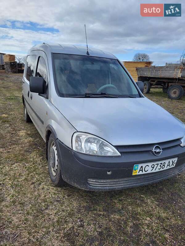 Минивэн Opel Combo 2004 в Луцке фото 5 Минивэн Opel Combo 2004 в Луцке