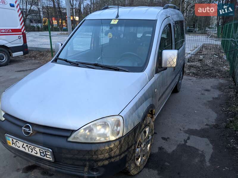 Opel Combo 2005