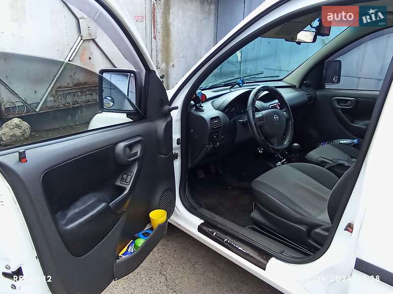 Минивэн Opel Combo 2007 в Киеве