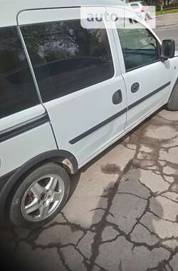 Минивэн Opel Combo 2005 в Ровно