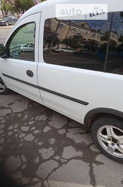 Мінівен Opel Combo 2005 в Рівному