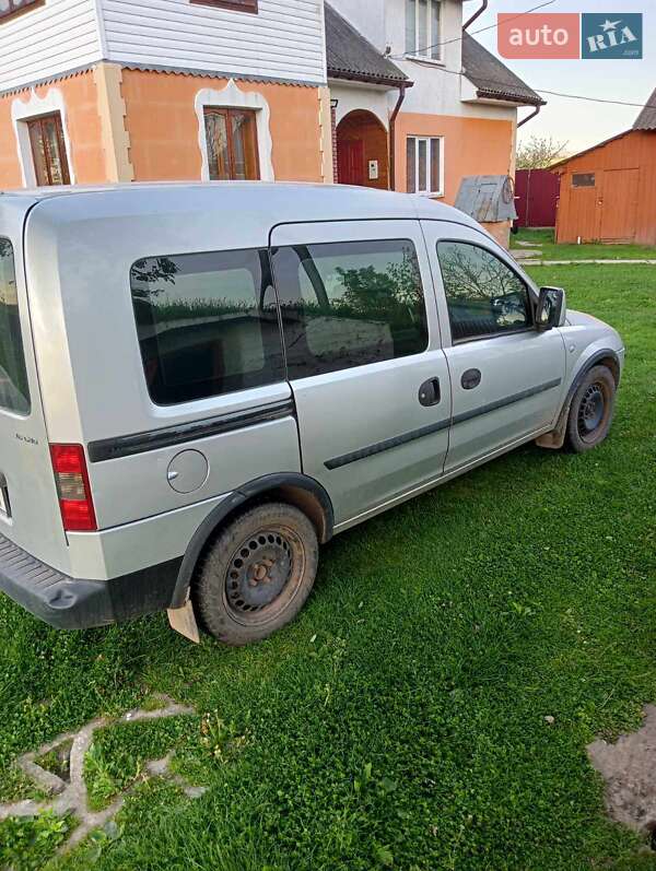 Opel Combo 2006