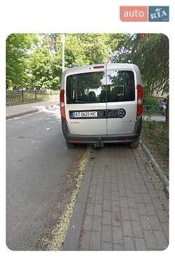 Минивэн Opel Combo 2014 в 