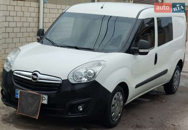 Opel Combo 2012