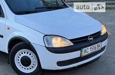 Вантажний фургон Opel Combo 2002 в Луцьку