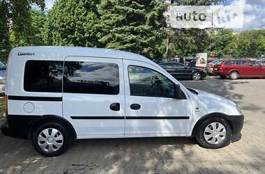 Мінівен Opel Combo 2003 в Чернівцях