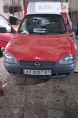 Другие грузовики Opel Combo 2001 в Краснокутске