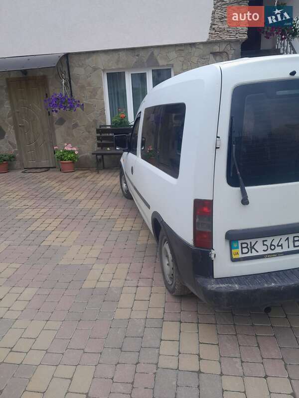 Мінівен Opel Combo 2002 в Рівному фото 5 Мінівен Opel Combo 2002 в Рівному