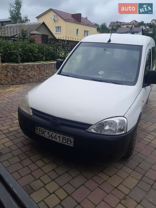 Минивэн Opel Combo 2002 в 