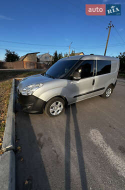 Грузовой фургон Opel Combo 2012 в Умани