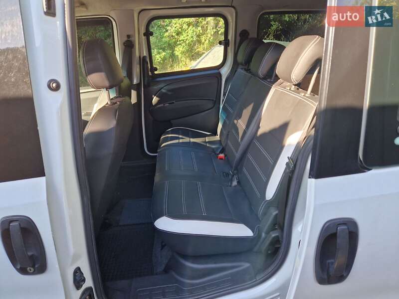 Минивэн Opel Combo 2013 в Киеве