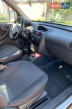 Минивэн Opel Combo 2006 в 