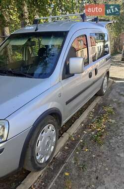 Минивэн Opel Combo 2009 в Львове