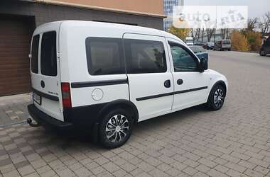 Минивэн Opel Combo 2005 в Галиче