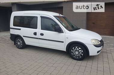 Минивэн Opel Combo 2005 в Галиче